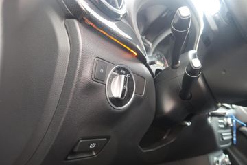 Voertuigafbeelding 29