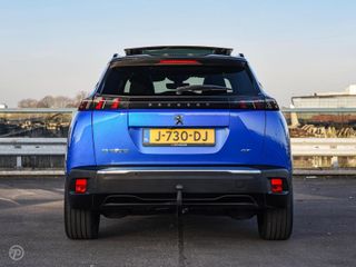 Voertuigafbeelding 4