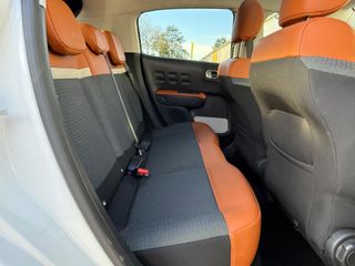 Voertuigafbeelding 14