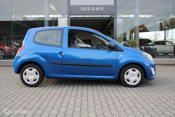 Voertuigafbeelding 6