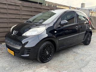 Voertuigafbeelding 1