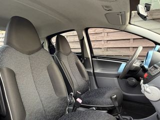 Voertuigafbeelding 4