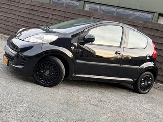 Voertuigafbeelding 7