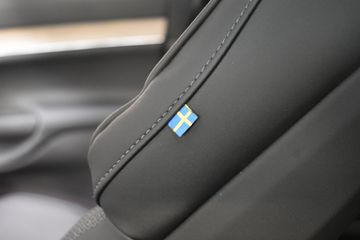 Voertuigafbeelding 13