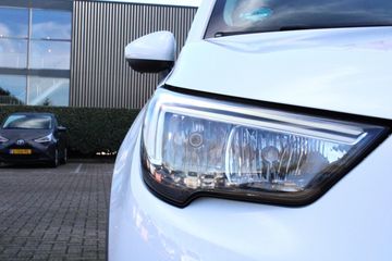 Voertuigafbeelding 5