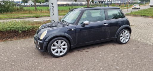 Voertuigafbeelding 3