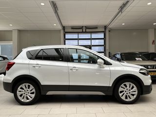 Voertuigafbeelding 8