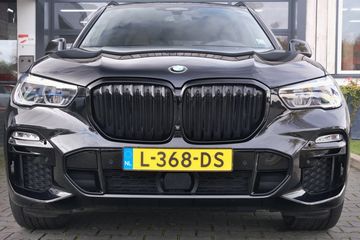 Voertuigafbeelding 3