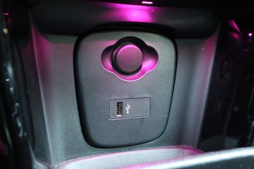 Voertuigafbeelding 26