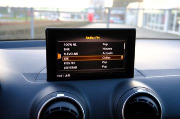 Voertuigafbeelding 17