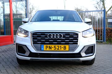 Voertuigafbeelding 6