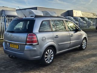 Voertuigafbeelding 5