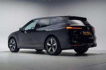 Voertuigafbeelding 2