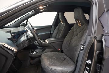 Voertuigafbeelding 9