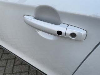 Voertuigafbeelding 12