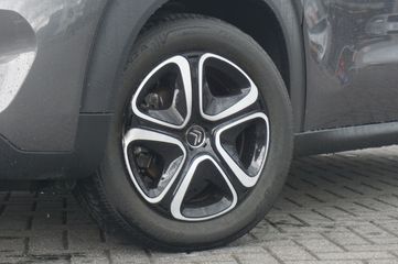 Voertuigafbeelding 39