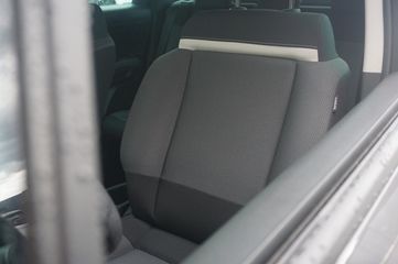 Voertuigafbeelding 9