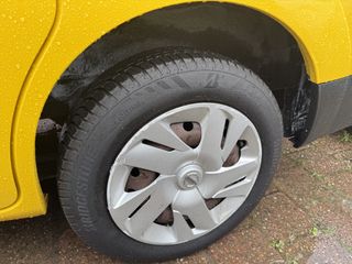 Voertuigafbeelding 12