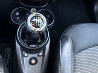 Voertuigafbeelding 79