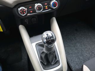 Voertuigafbeelding 17