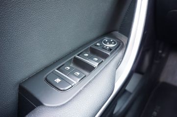 Voertuigafbeelding 15