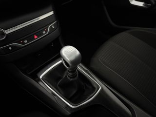 Voertuigafbeelding 26