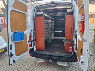 Voertuigafbeelding 4