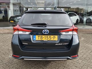 Voertuigafbeelding 6