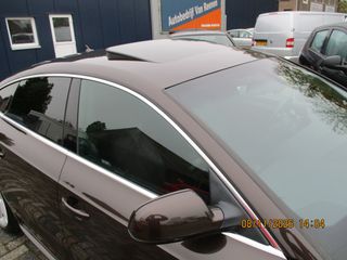 Voertuigafbeelding 6