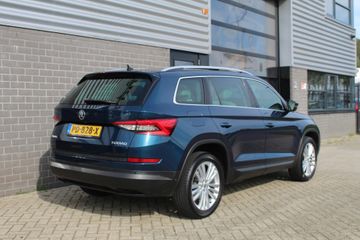 Voertuigafbeelding 4