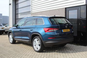 Voertuigafbeelding 6