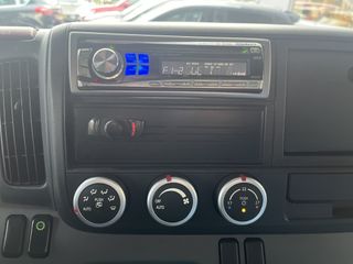 Voertuigafbeelding 13