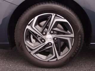 Voertuigafbeelding 4