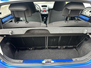 Voertuigafbeelding 13