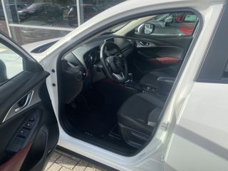 Voertuigafbeelding 8