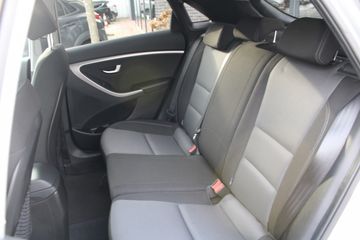 Voertuigafbeelding 17