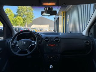 Voertuigafbeelding 17