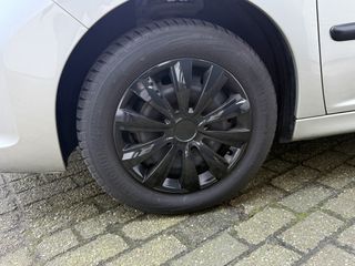 Voertuigafbeelding 3