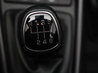 Voertuigafbeelding 15