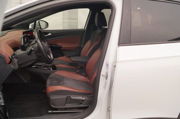 Voertuigafbeelding 8