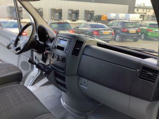 Voertuigafbeelding 18