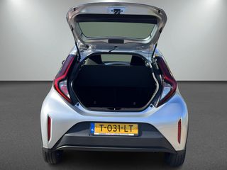 Voertuigafbeelding 13