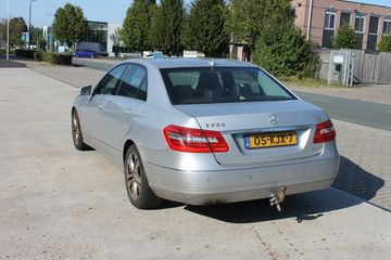 Voertuigafbeelding 2