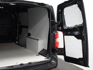 Voertuigafbeelding 31