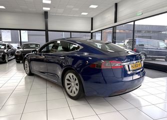 Voertuigafbeelding 12