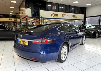 Voertuigafbeelding 14