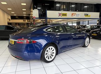 Voertuigafbeelding 15