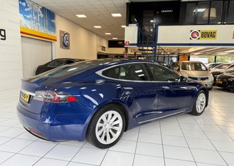 Voertuigafbeelding 16