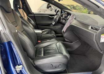 Voertuigafbeelding 18