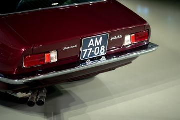 Voertuigafbeelding 8